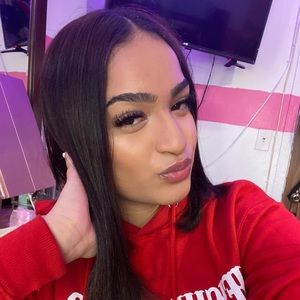 Meet your Posher, May